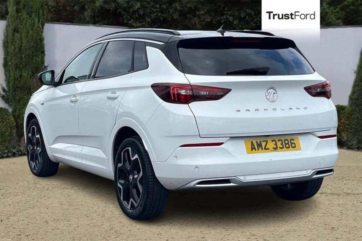 Vauxhall Grandland Elite - Image 2