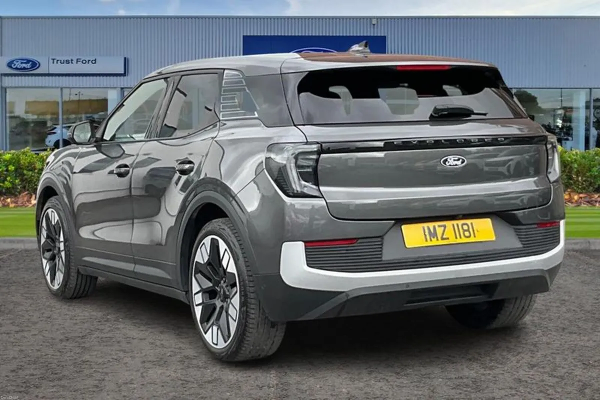 Ford Explorer Extended Range 77kWh Premium SUV 5dr - Image 2
