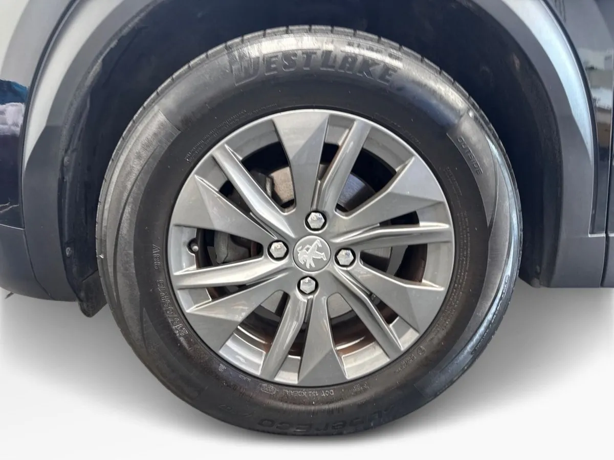 Peugeot 2008 1.2 ACTIVE *JUST IN* €75 PER WEEK - Image 5