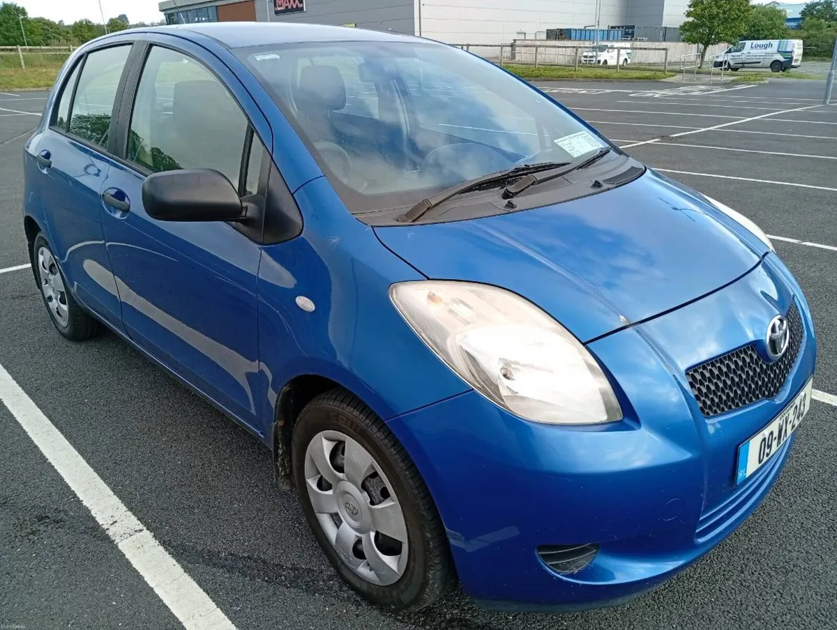 09 Toyota Yaris 1.0 5dr NEW NCT! Low KMS - Image 2