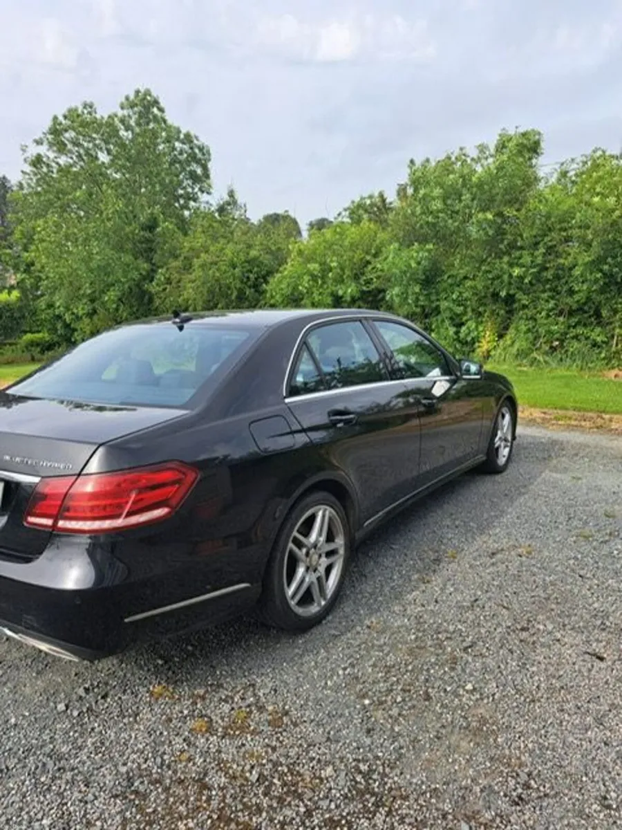 Mercedes-Benz E-Class 2015 - Image 3