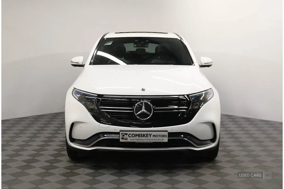Mercedes-Benz EQC 400 AMG Line - Image 2