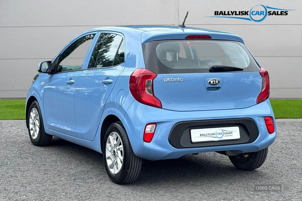 Kia Picanto 1.0 66BHP 2 in Blue with 25K - Image 2