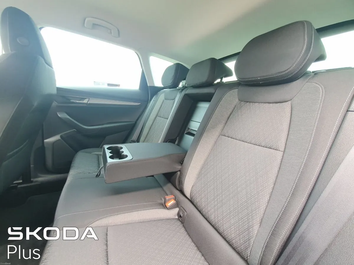 Skoda Karoq Style 2.0TDi 115HP DSG - Low Mileage, - Image 6