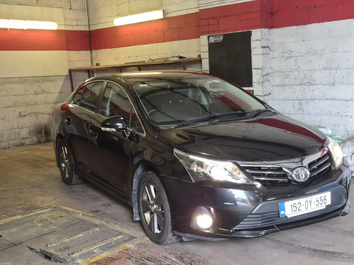 Toyota Avensis 2015 - Image 2