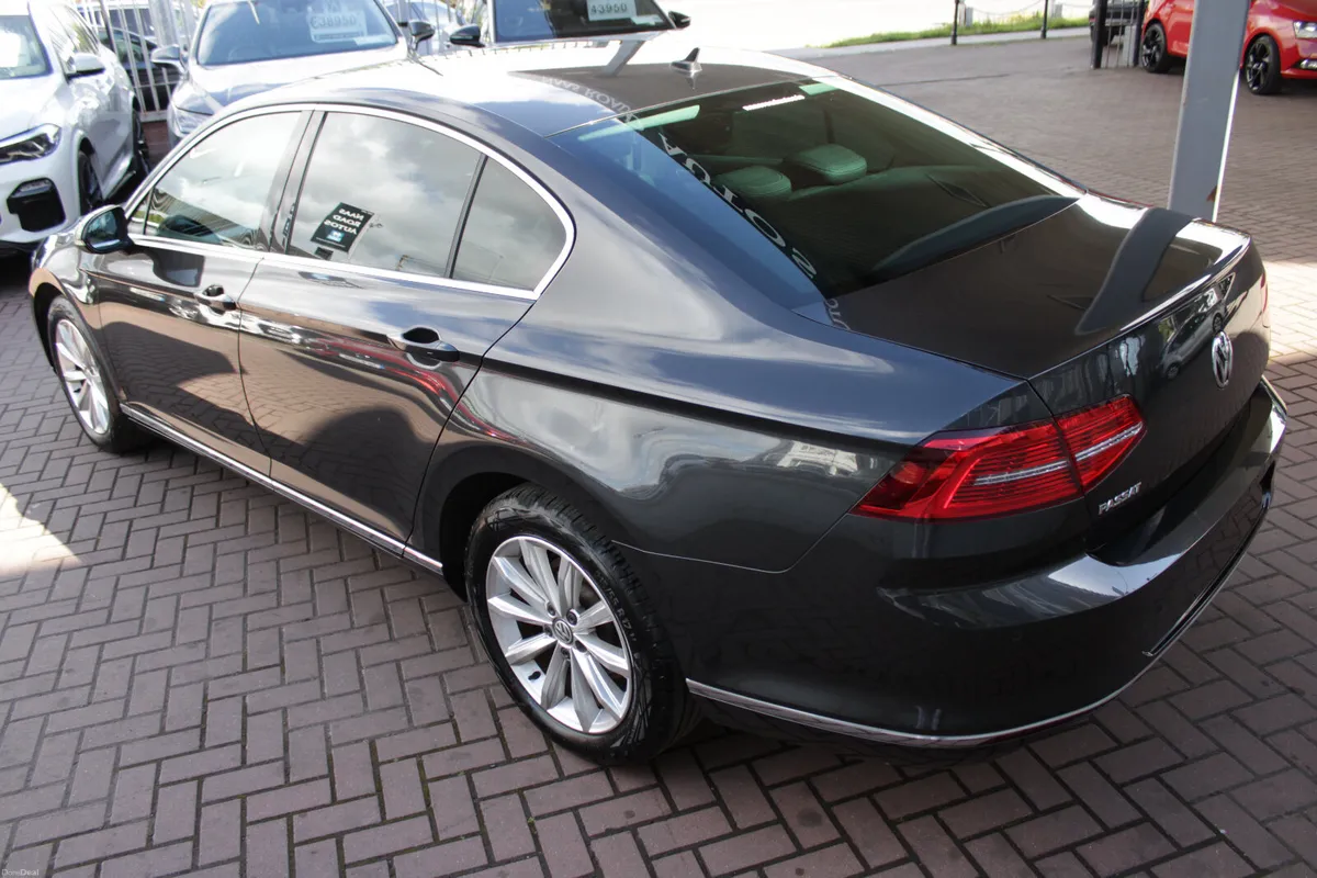 2018 VOLKSWAGEN PASSAT 2.0D 4DR SALOON AUTO - Image 6