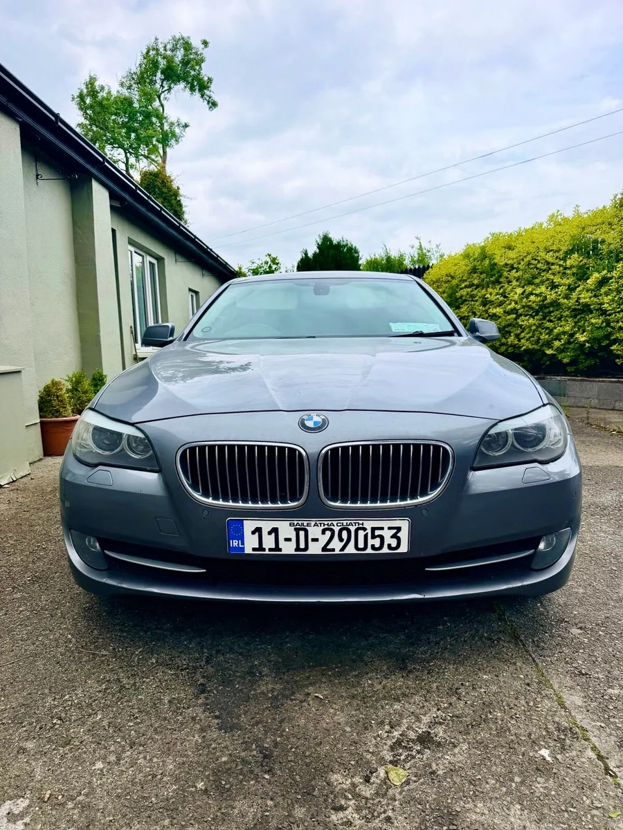 BMW SERIES 5 2011 - Image 1