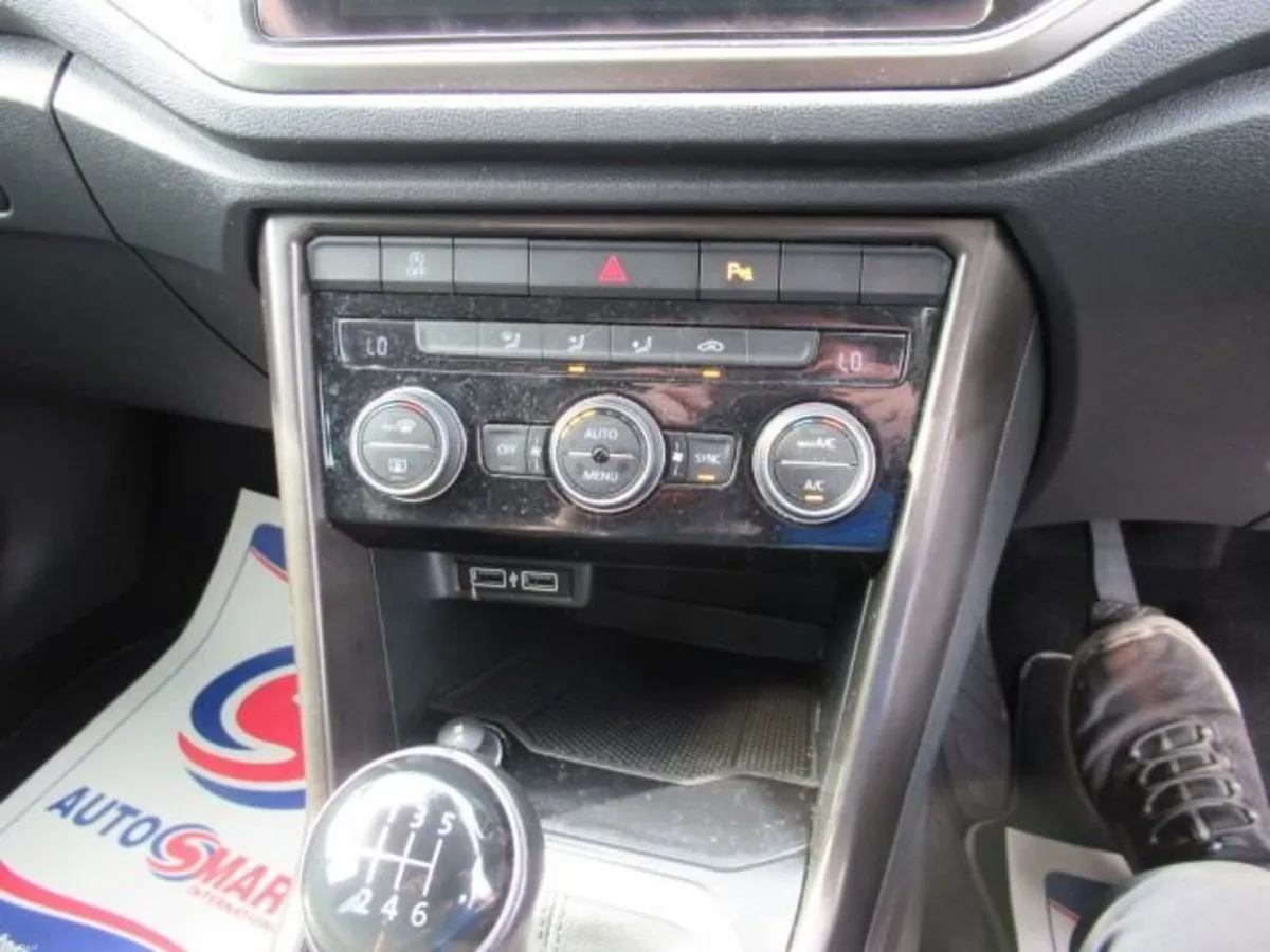 1.6 TDI SE SUV 5dr Diesel Manual Euro 6 (s/s) (115 - Image 5