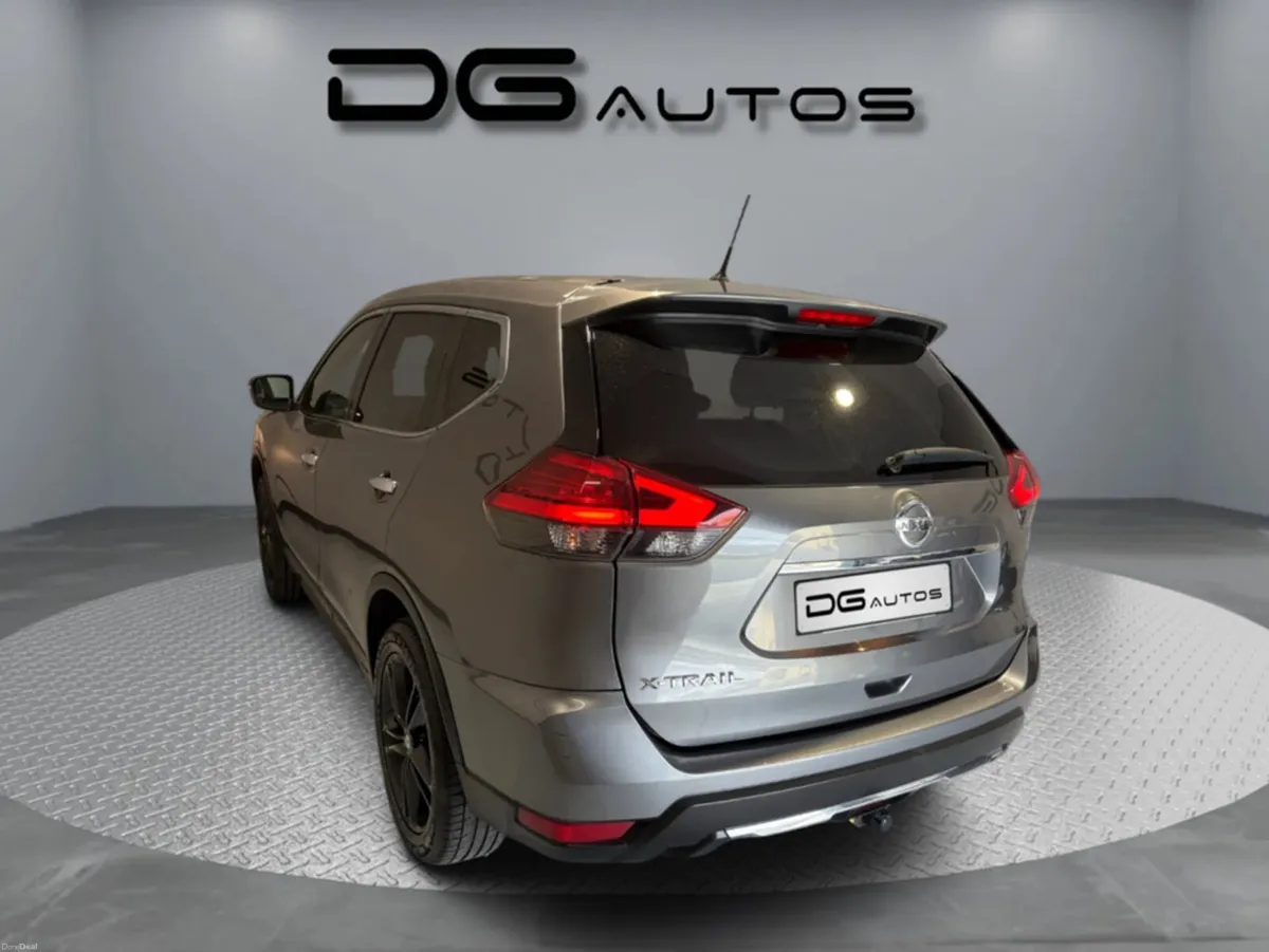 Nissan X-Trail SUNROOF -  130PS 5SEATS - GOOD SPEC - Image 4