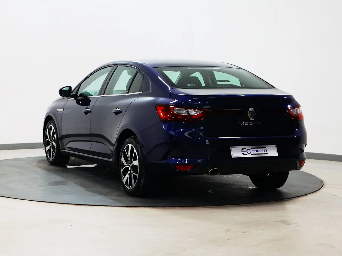 *34* 2021 Renault Megane 1.3 iconic - Image 5