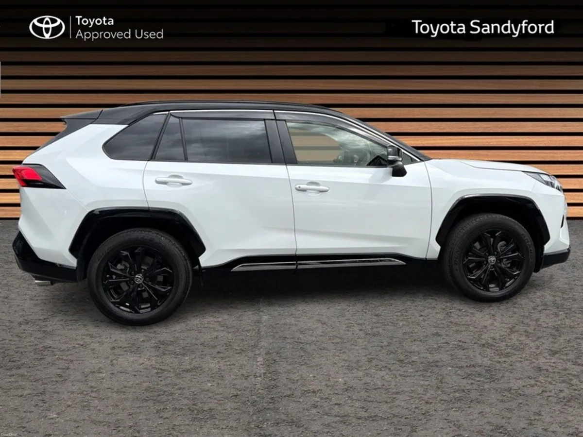 Toyota RAV4 SPORT RAV4 HYBRID PLUS 2 FREE SERVICE - Image 3