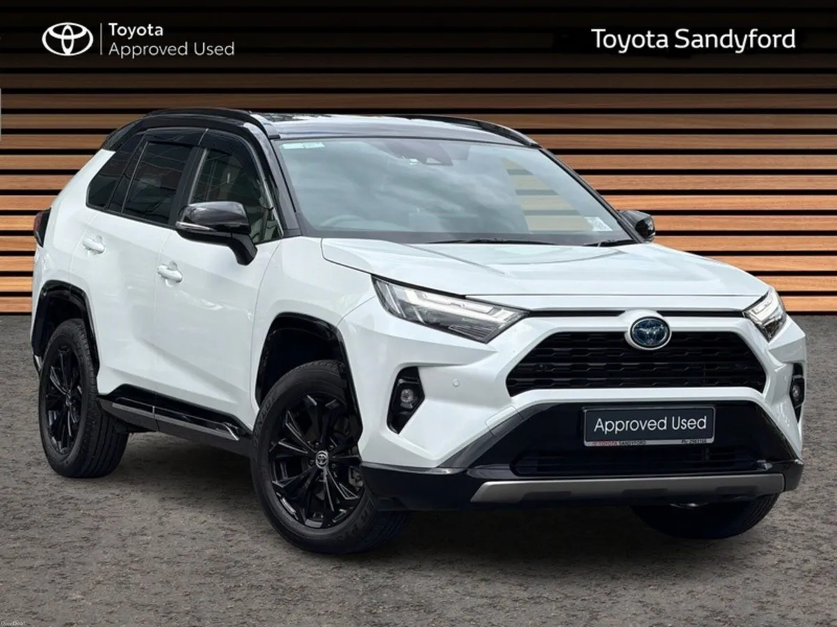 Toyota RAV4 SPORT RAV4 HYBRID PLUS 2 FREE SERVICE - Image 1