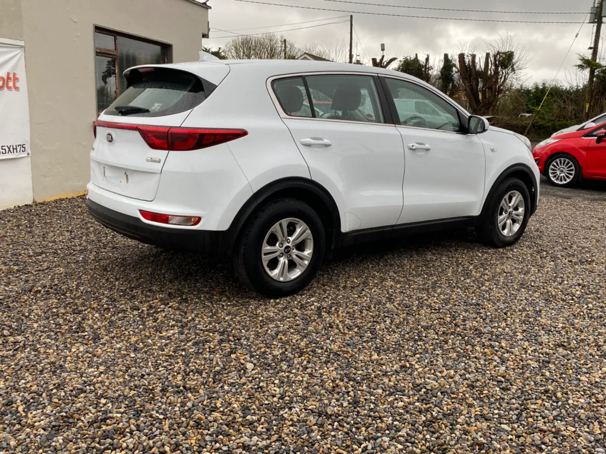 2017 Kia Sportage 🔵 - Image 5