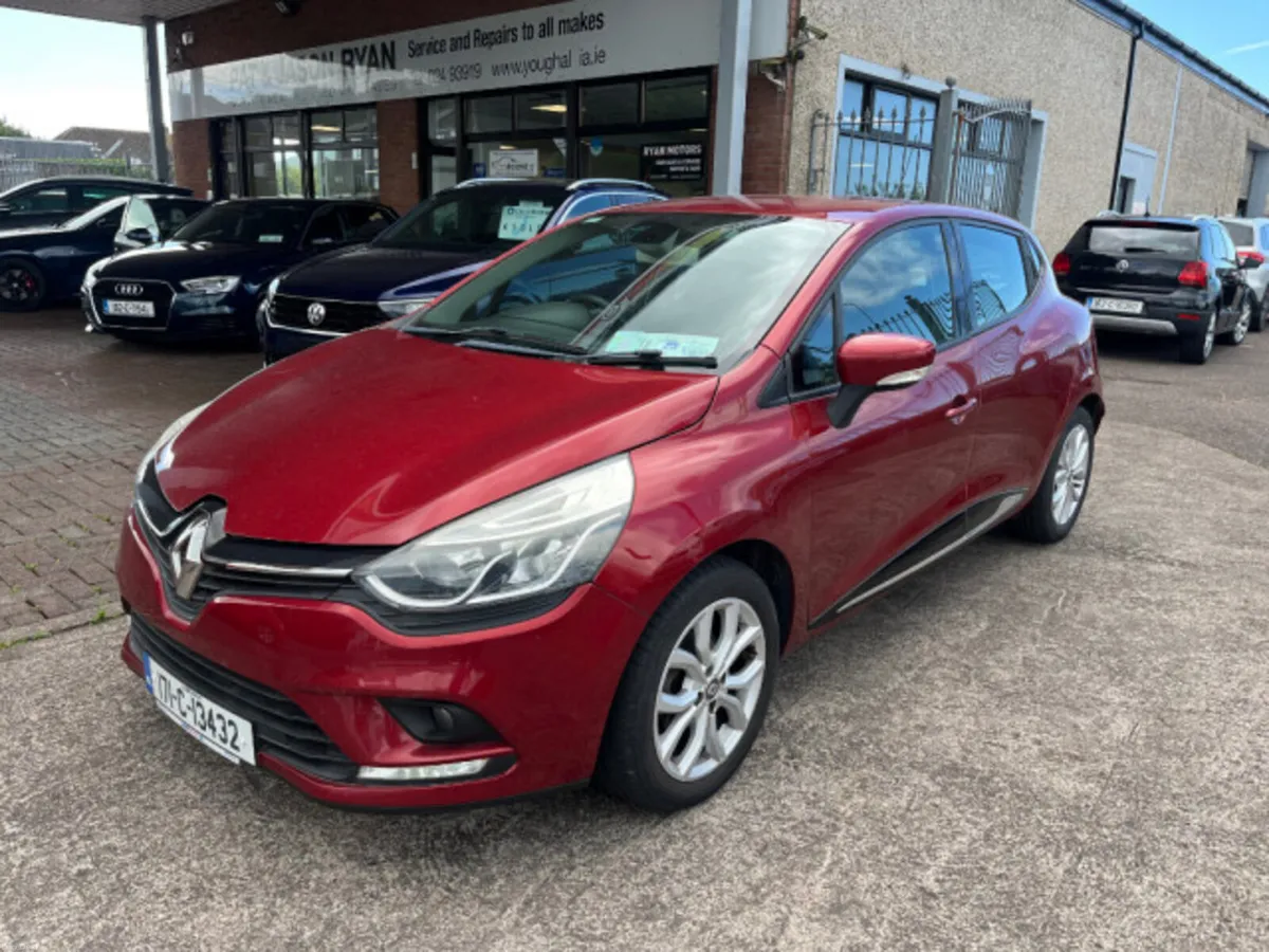 Renault Clio IV 1.2 Dynamique NAV 4DR - Image 1