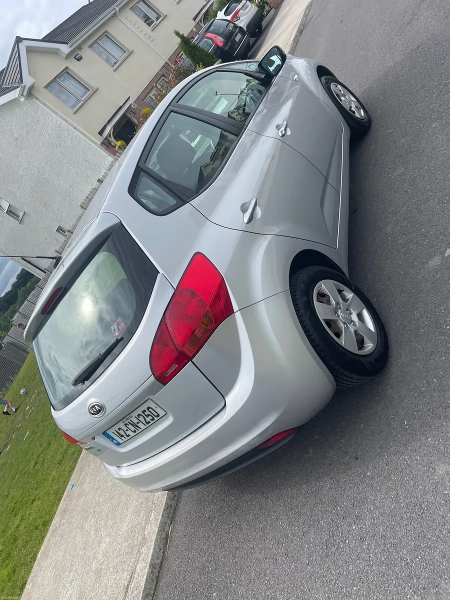 Kia Venga 2014 - Image 4