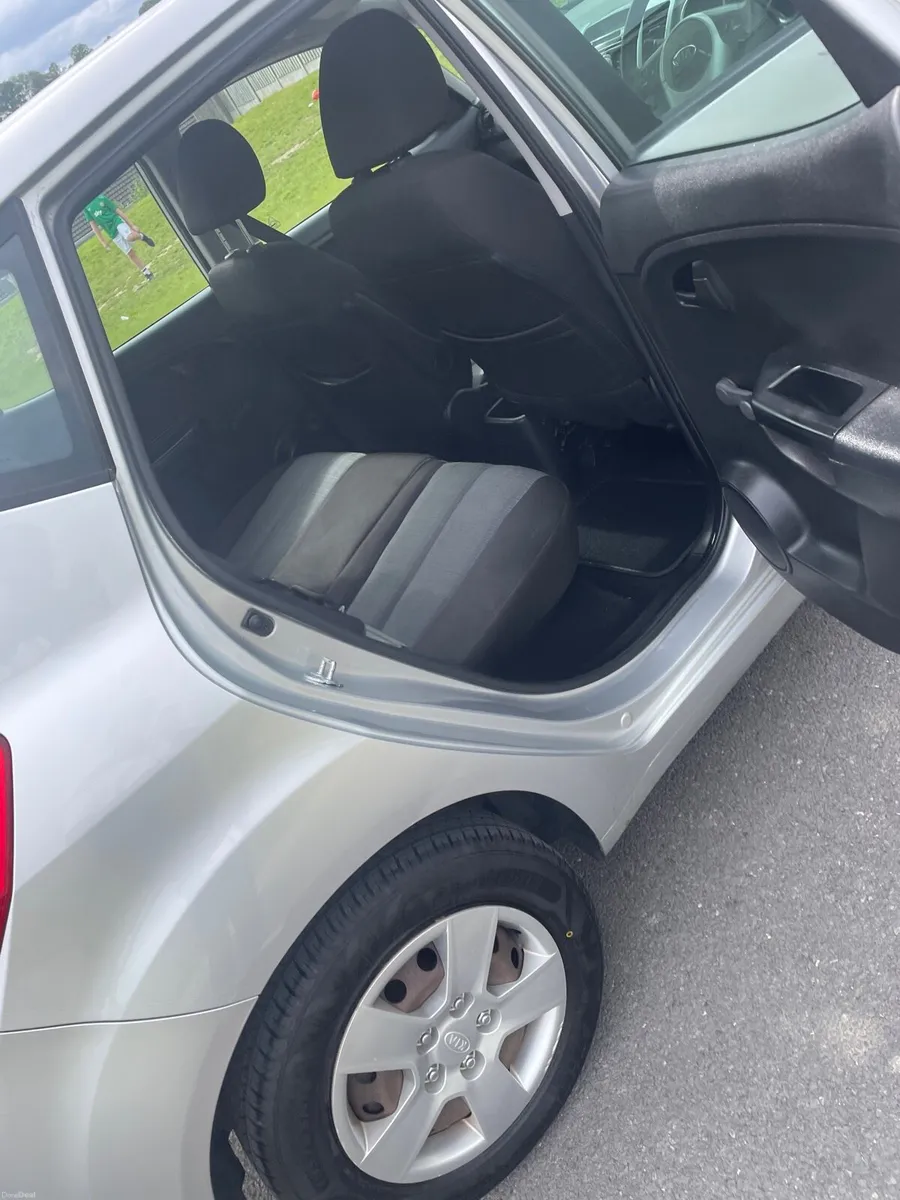 Kia Venga 2014 - Image 4