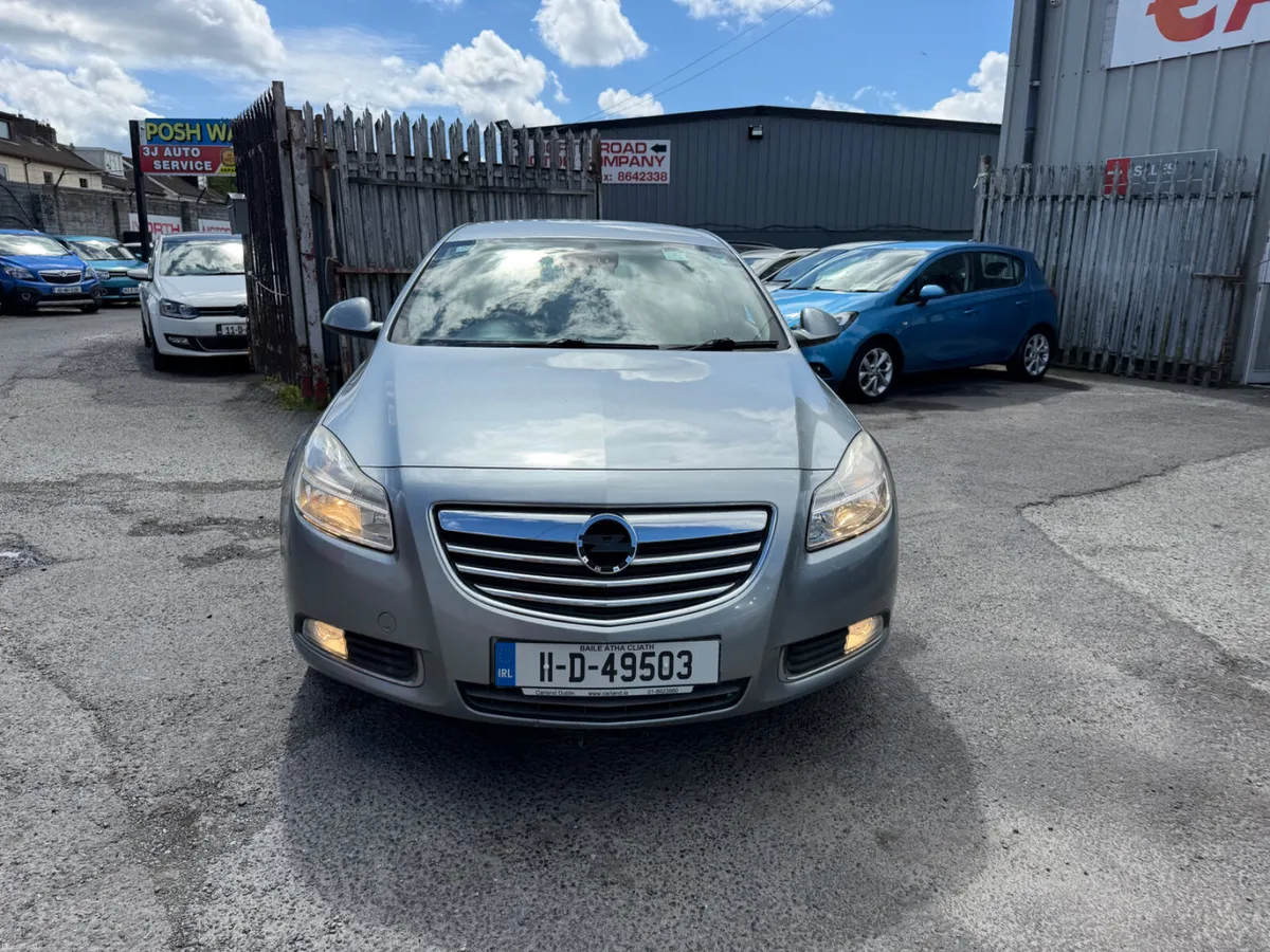 Vauxhall Insignia 2011 new nct €2490 - Image 3