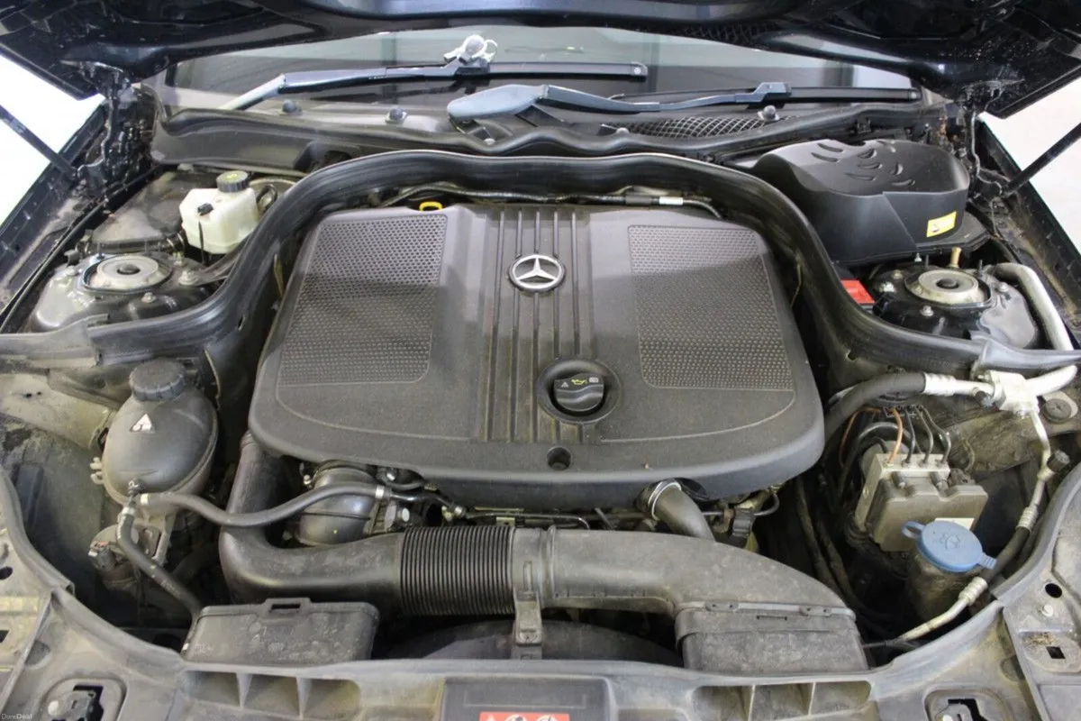 Mercedes-Benz CLS CLS 220 BLUETEC AUTO - TENDER 30 - Image 4