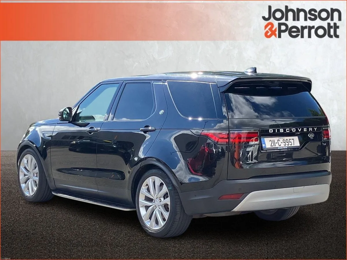 Land Rover Discovery DISCOVERY MY21 3.0 SD6 SE COM - Image 3