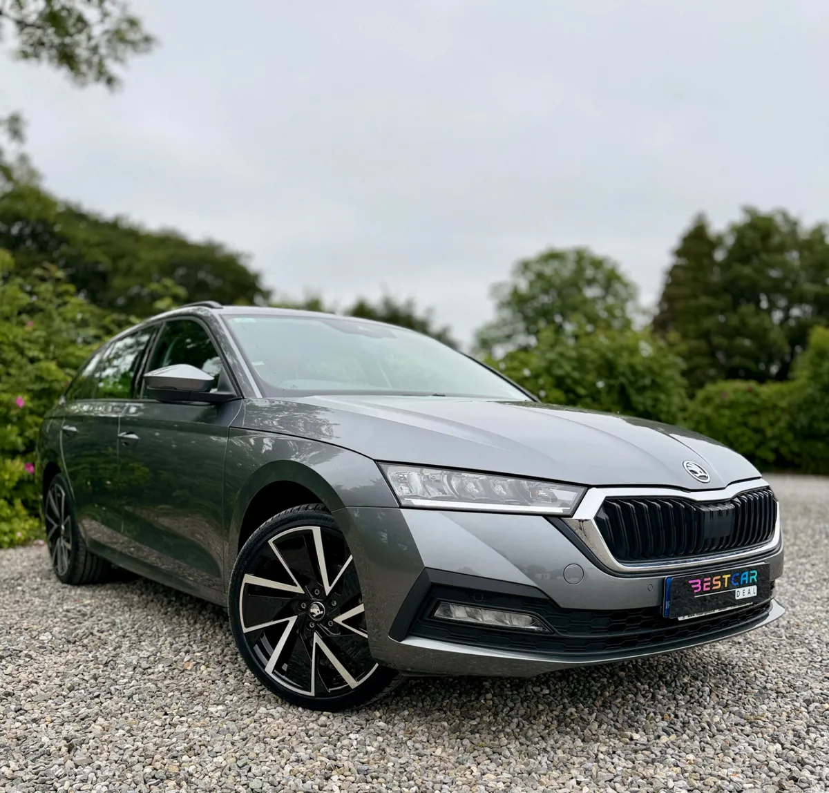 2024 Skoda Octavia Combi 2.0 TDI Ambition 115HP - Image 2