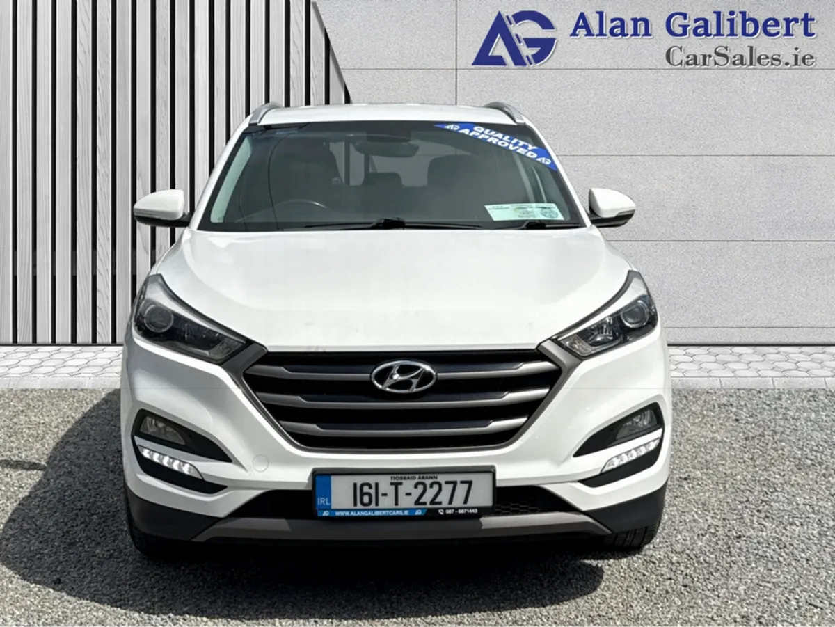 Hyundai Tucson EXECUTIVE 5DR - Image 4