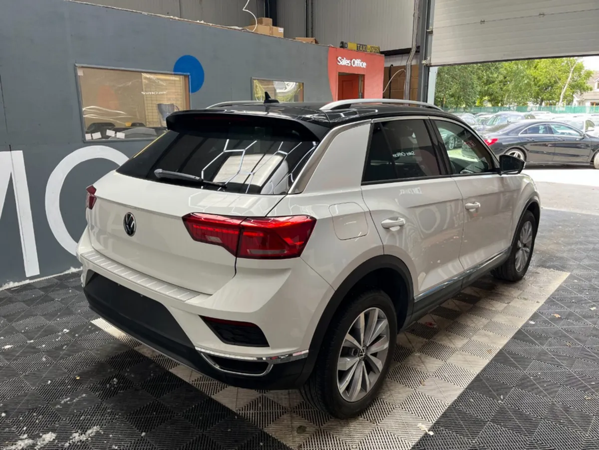 Volkswagen T-Roc 2021 VOLKSWAGEN T-ROC TSI STYLE D - Image 2