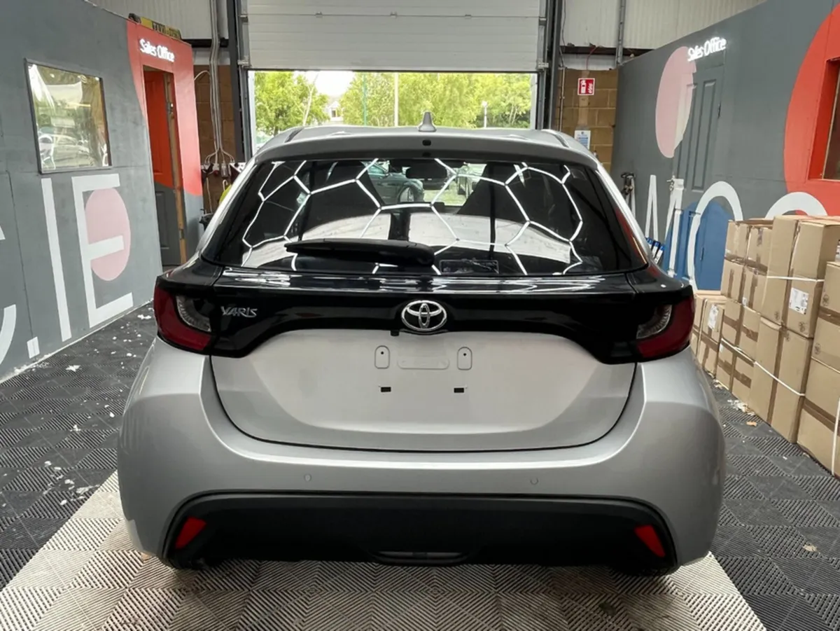Toyota Yaris 2022 TOYOTA YARIS X 1.0 AUTOMATIC / P - Image 3
