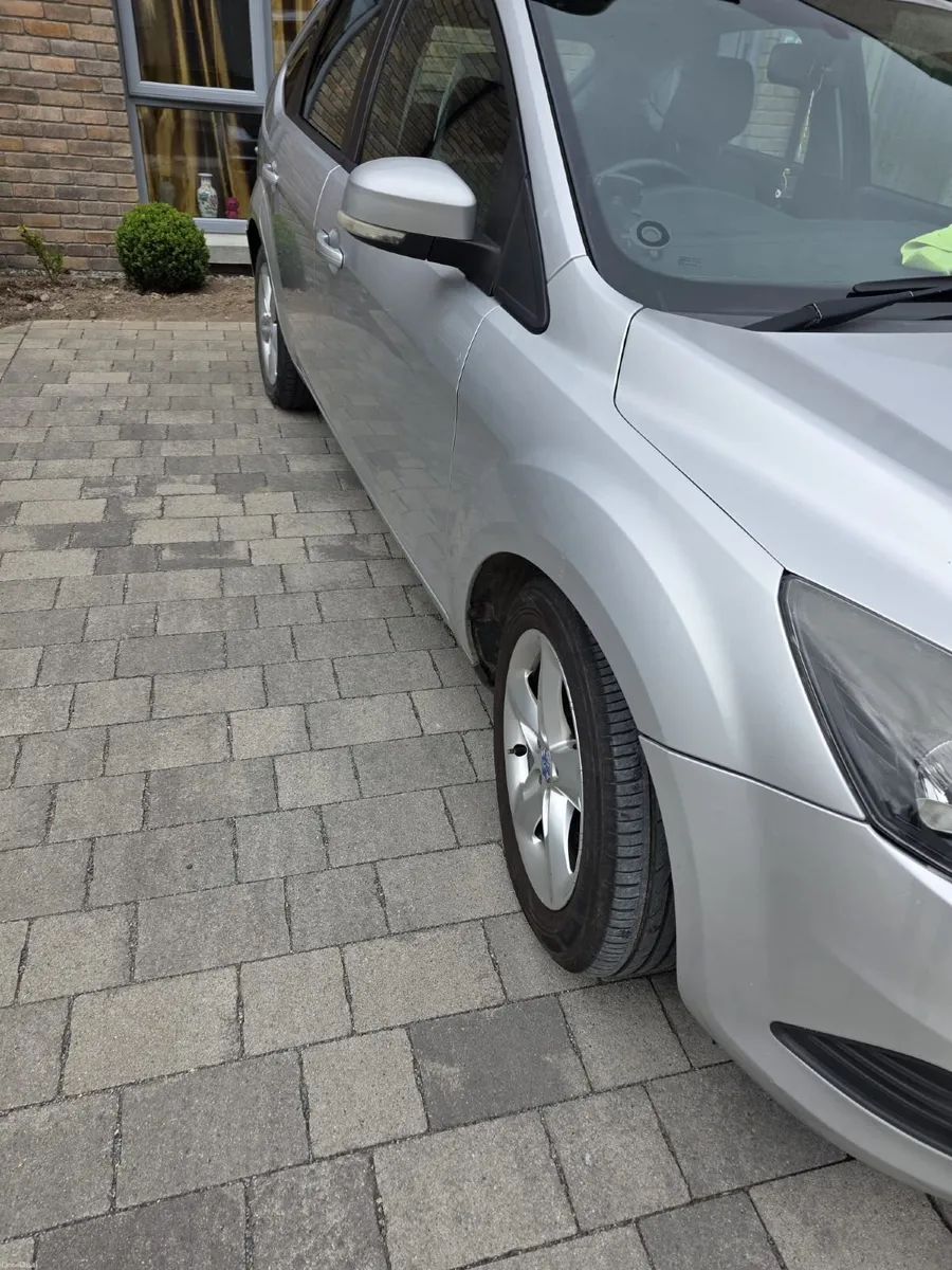 Ford Focus 2009 - Image 3