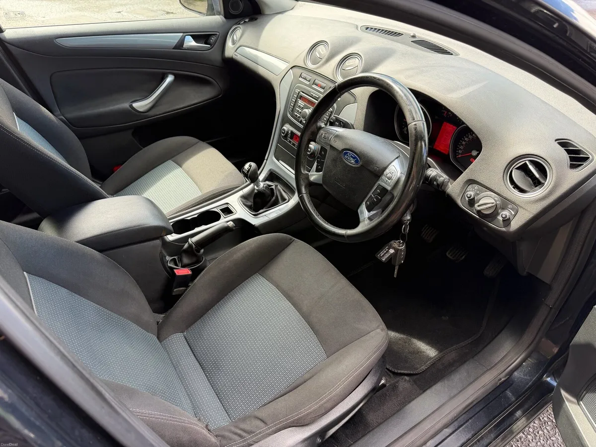 Ford Mondeo 2.0 - Image 4