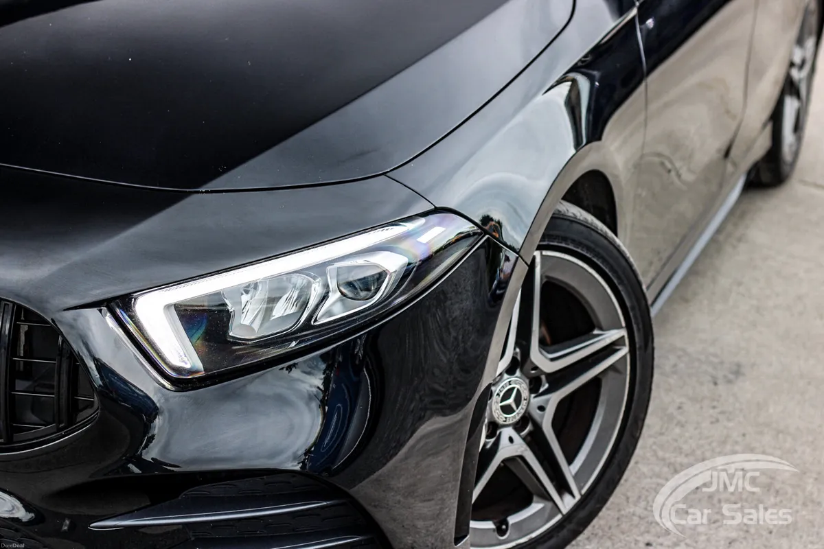 2019 MERCEDES BENZ A-CLASS AMG LINE - Image 2