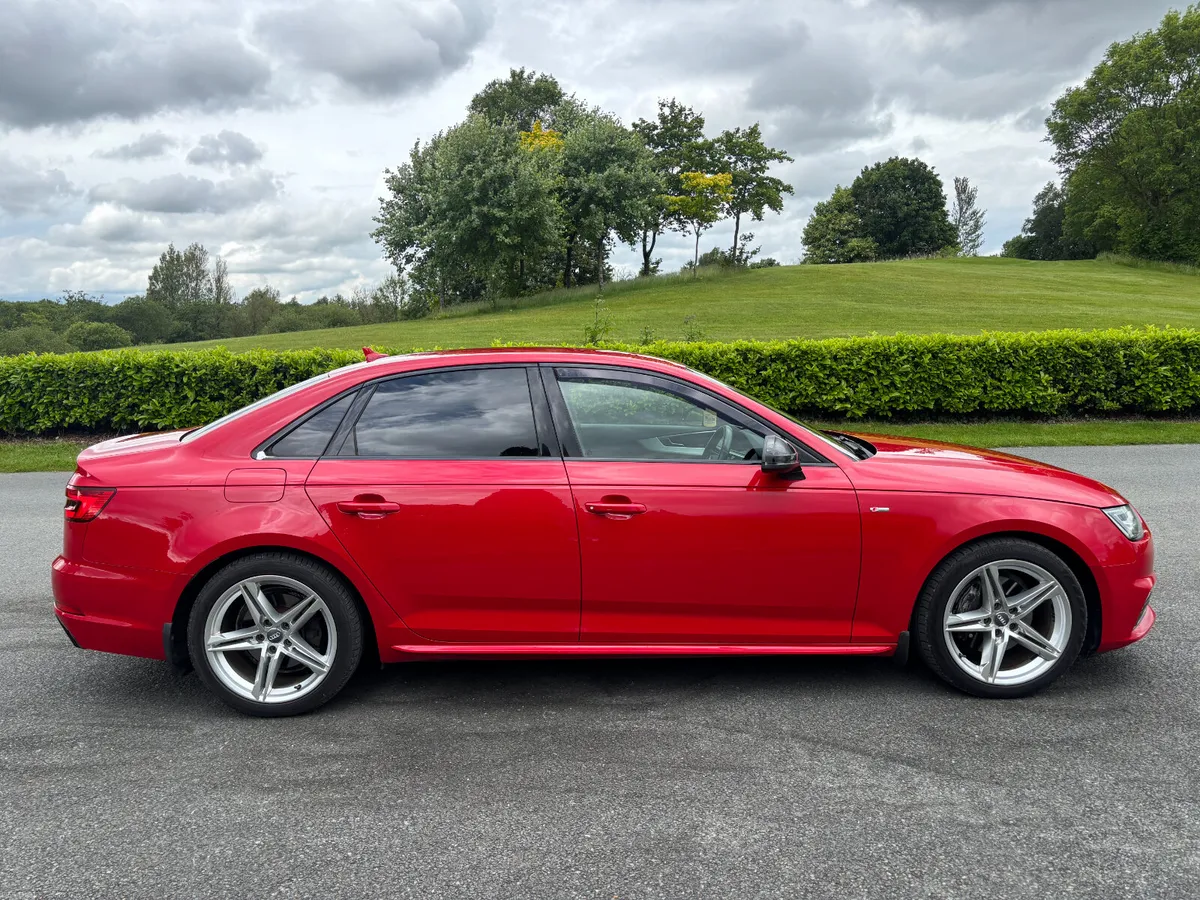 AUDI A4 2.0 TDI SLINE QUATTRO AUTO 2016 - Image 3