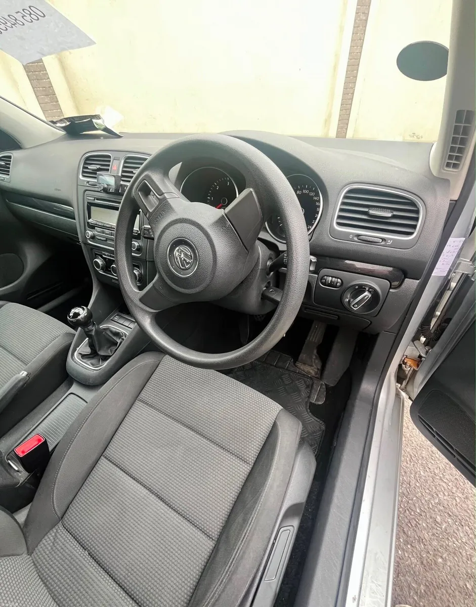 Volkswagen Golf - Image 3