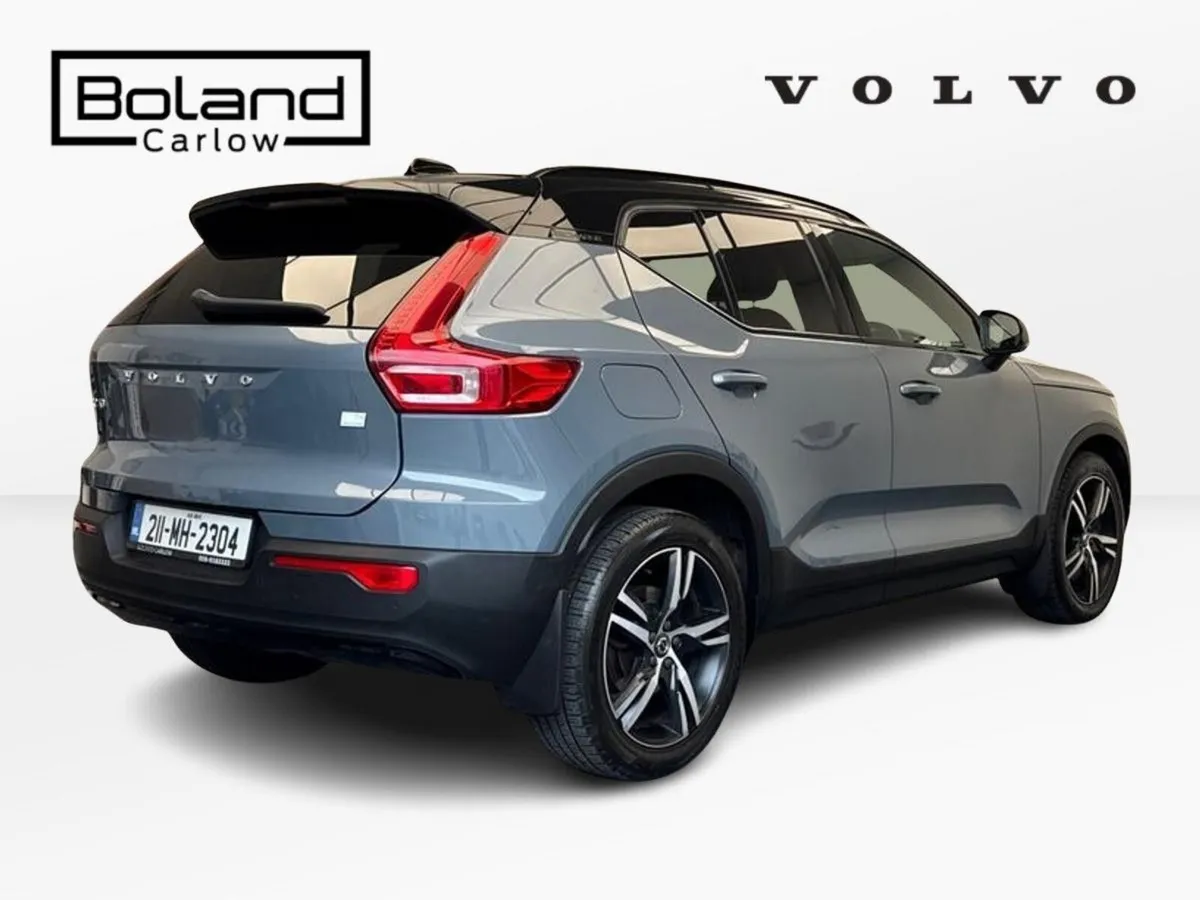 Volvo XC40 T4 R-DESIGN *1YR WARRANTY* €105 PER WEE - Image 3