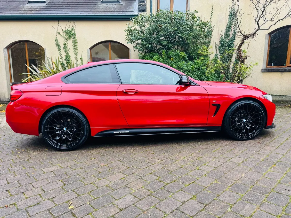 STUNNING BMW 420D M SPORT AUTO - NI CAR LOW VRT - Image 4