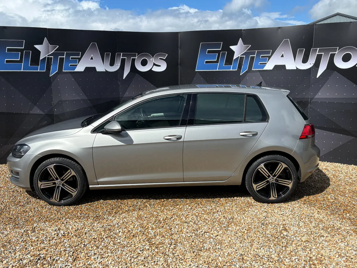 VW Golf Comfortline TSI Automatic  2015 - Image 3