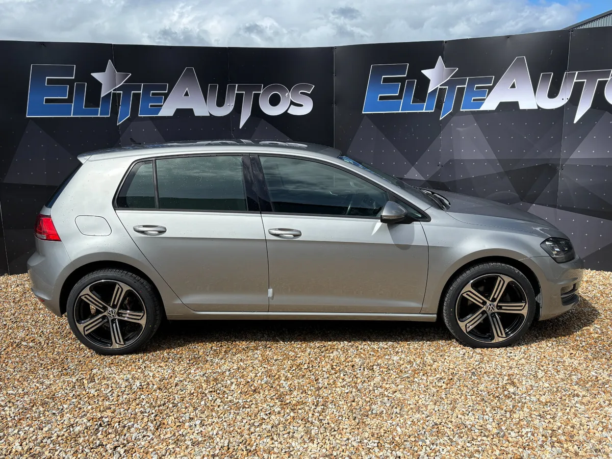 VW Golf Comfortline TSI Automatic  2015 - Image 6