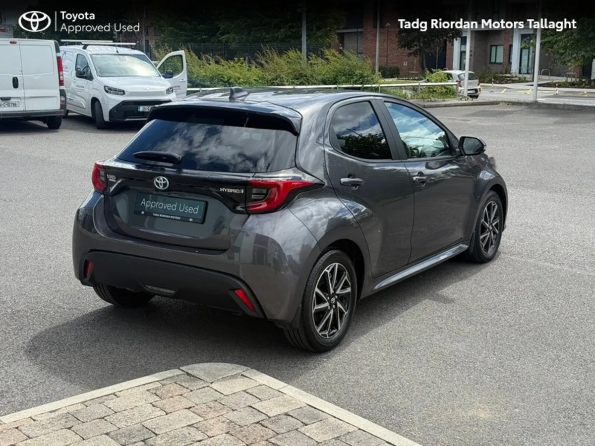 Toyota Yaris YARIS 1.5 HYBRID L/SPORT - Image 2