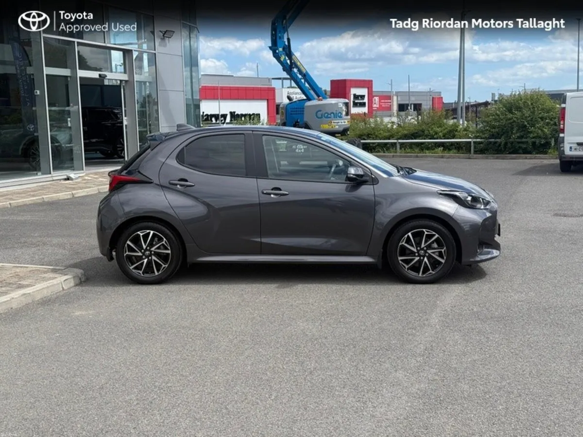 Toyota Yaris YARIS 1.5 HYBRID L/SPORT - Image 3