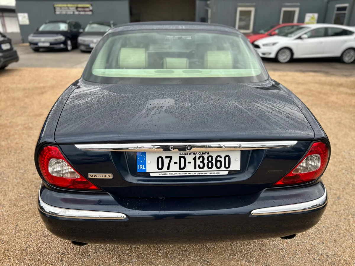 Jaguar XJ Sovereign - Image 5
