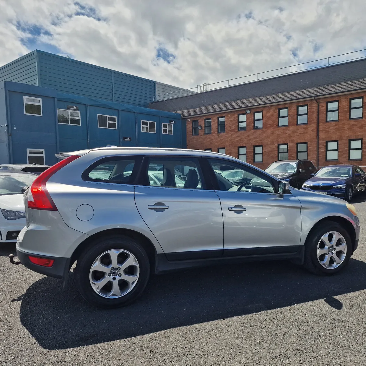 Volvo XC60 2010 Full Service History - Image 4