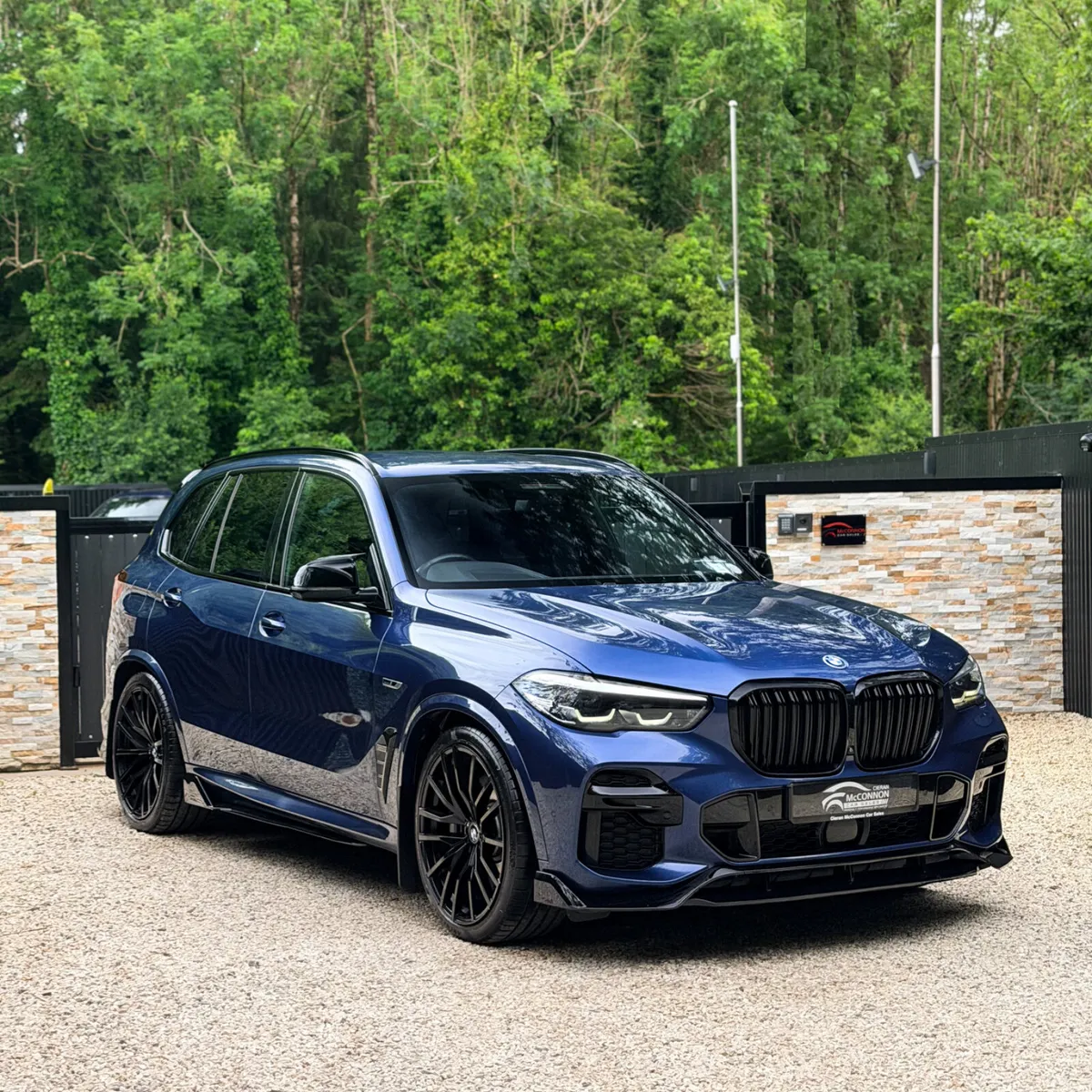 2021 (212) BMW X5 xDrive45e M Sport Pro Edition 39 - Image 1