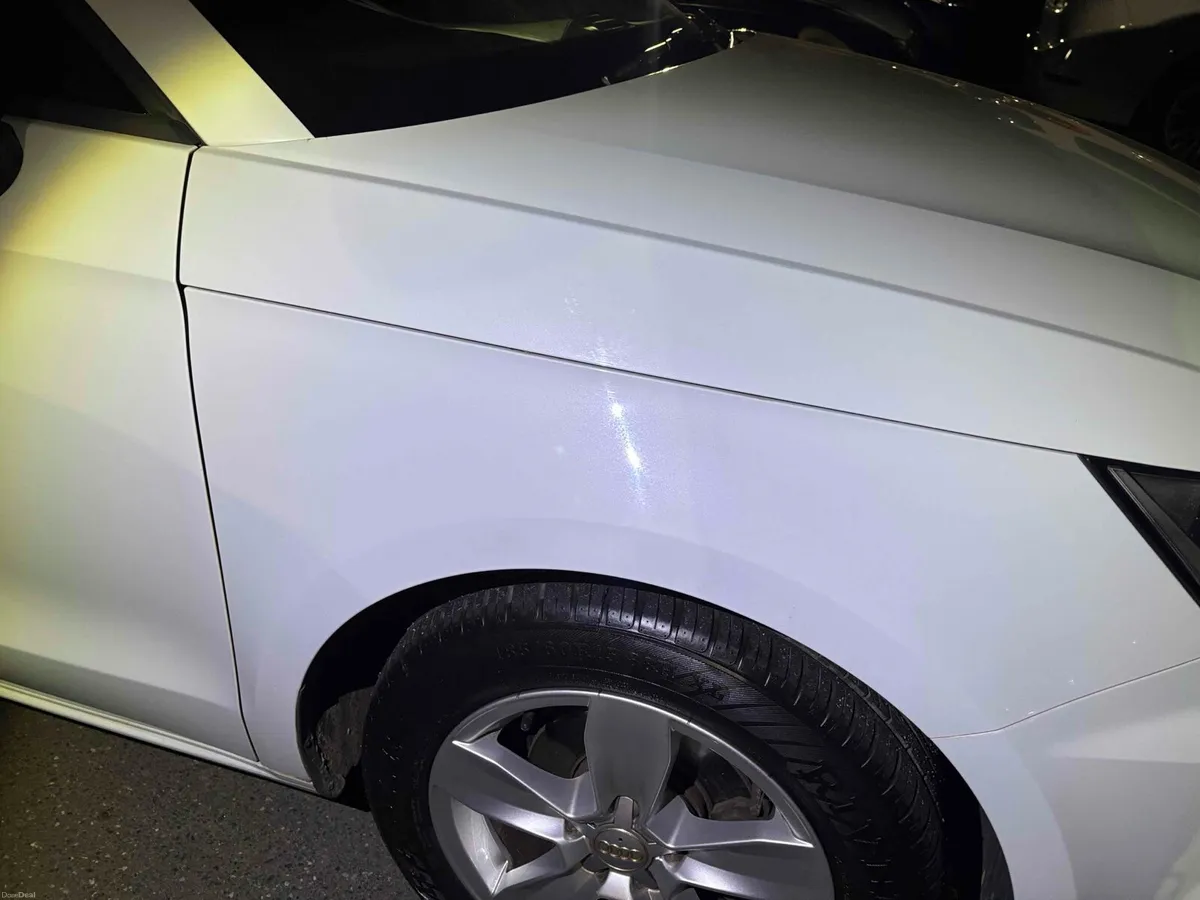 AUDI A1 1.0 TFSI AUTO 2016 - Image 4
