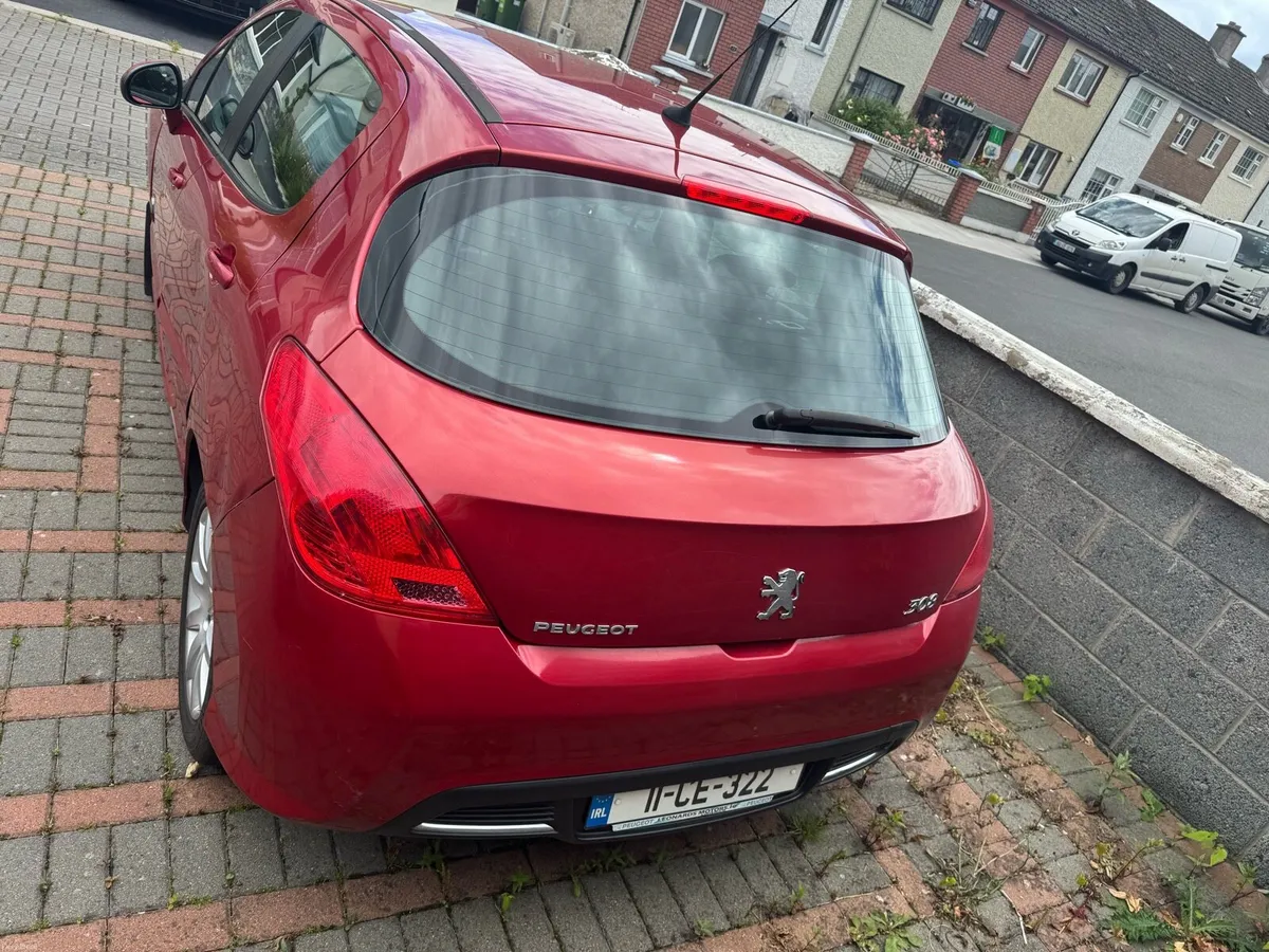 Peugeot 308 - Image 3