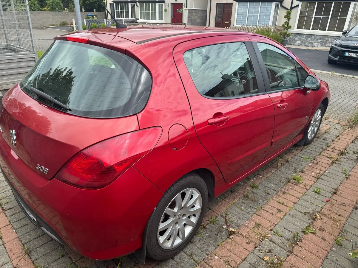 Peugeot 308 - Image 4