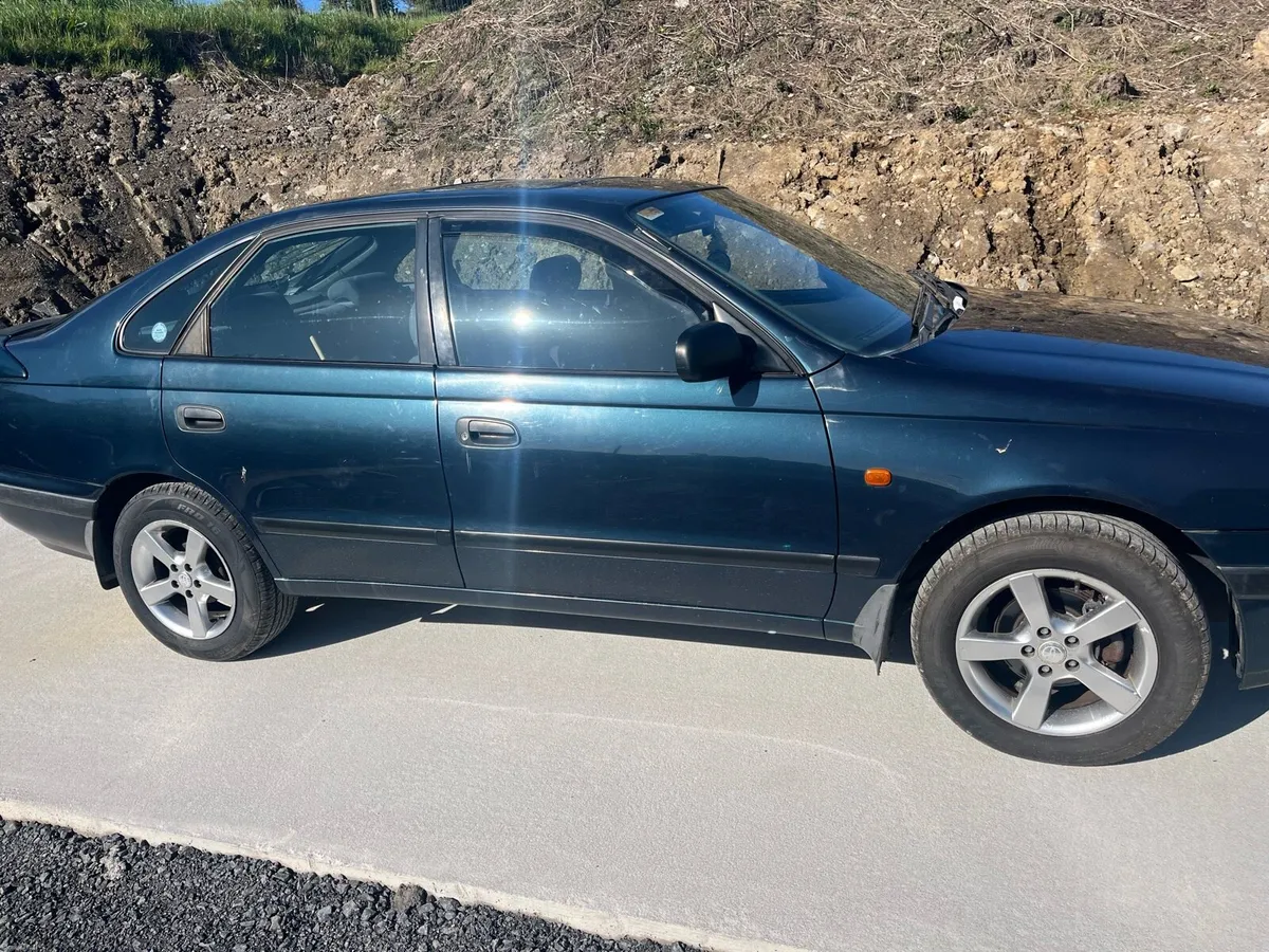 Toyota Carina - Image 2