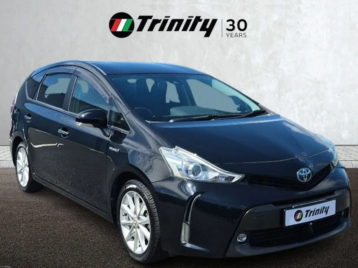 Toyota Prius ** ALPHA  ** 7 SEATER ** HUGE SPEC ** - Image 1