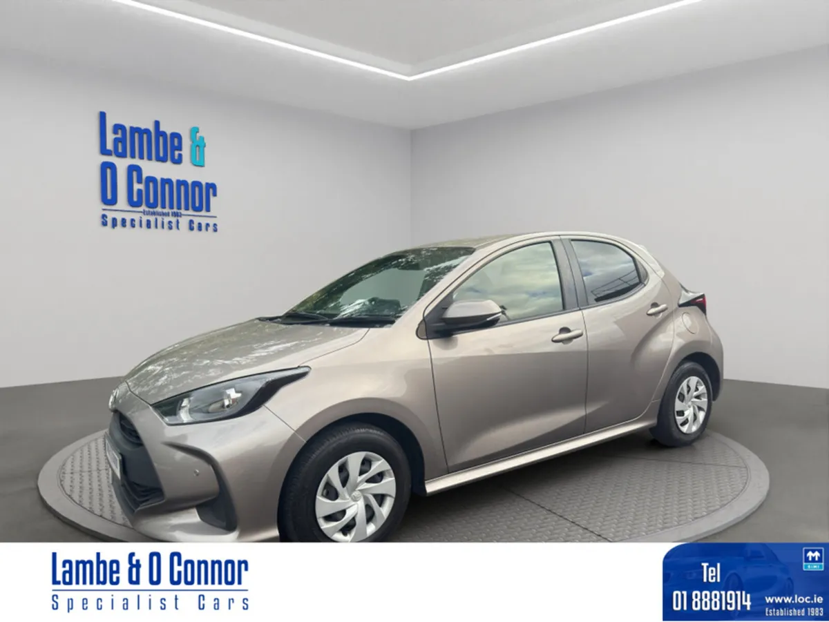 Toyota Yaris 1.5  SELF CHARGING HYBRID  AUTOMATIC - Image 1