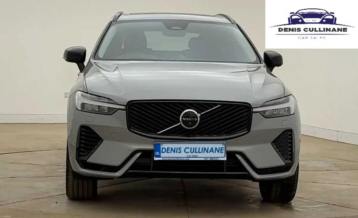 XC60 T8 ULTRA DARK AWD - Image 1