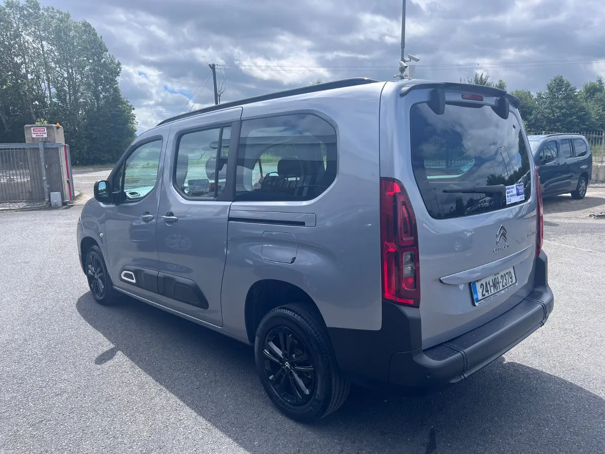 Citroen Berlingo 2024 Auto, TAXI SPEC - Image 5