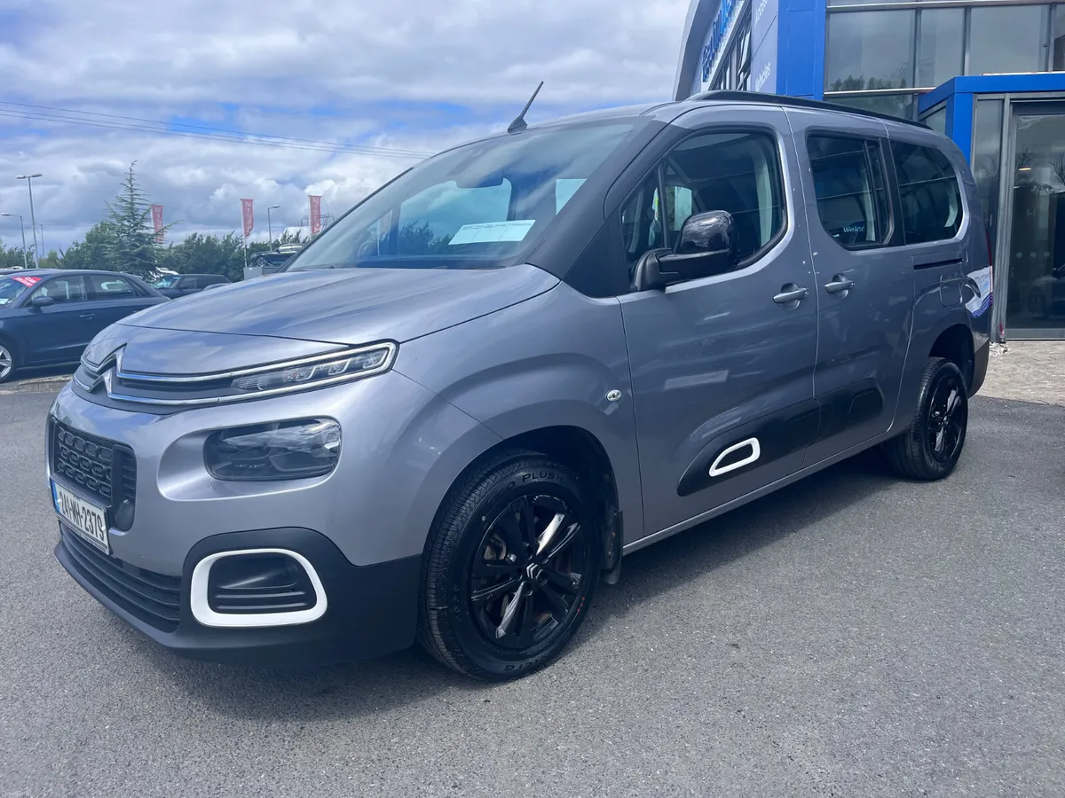 Citroen Berlingo 2024 Auto, TAXI SPEC - Image 3